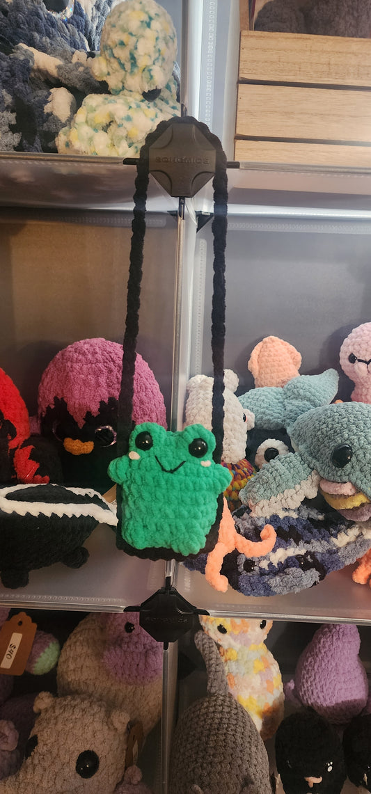 Frog hanger